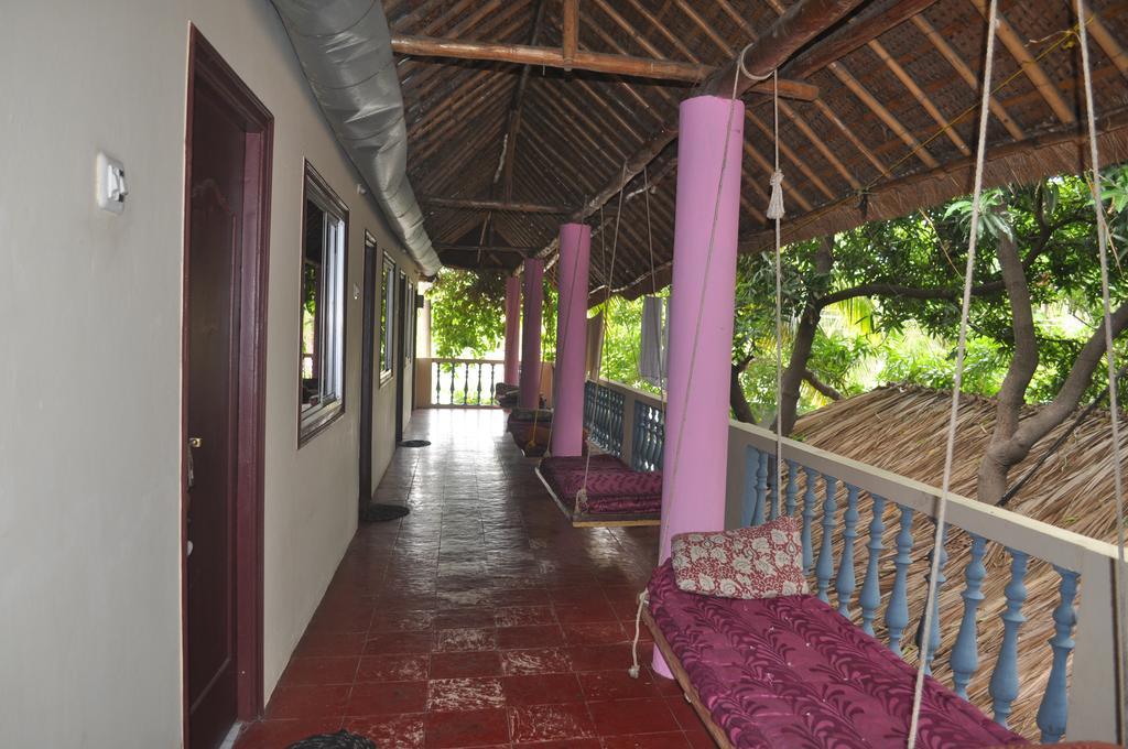 Uma Shankar Hampi Exterior foto